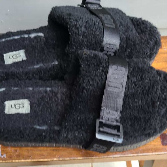 UGG Black Fluffita Slide Shearling Platforms size 9 - Picture 10 of 13
